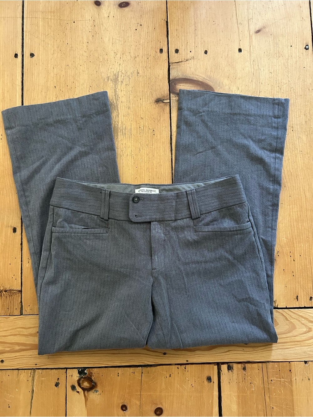 Vintage Banana Republic Straight-Leg Gray Dress Pants